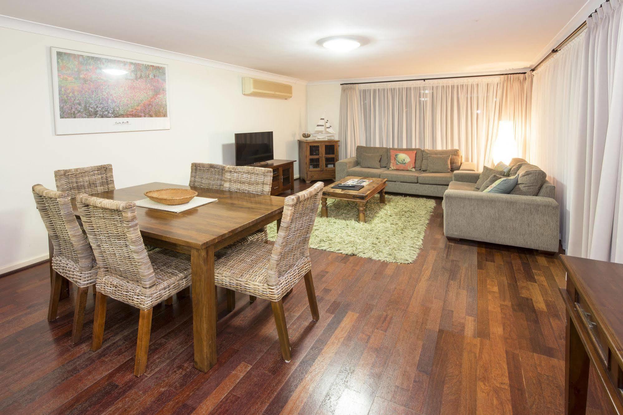 Cape View Beach Resort WEST COAST Zewnętrze zdjęcie